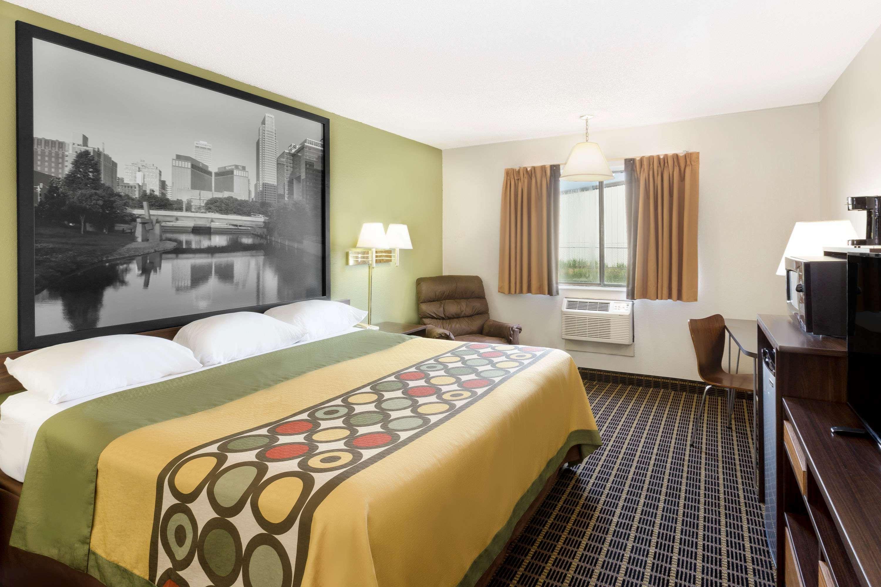 Motel Super 8 By Wyndham Norfolk Exteriér fotografie