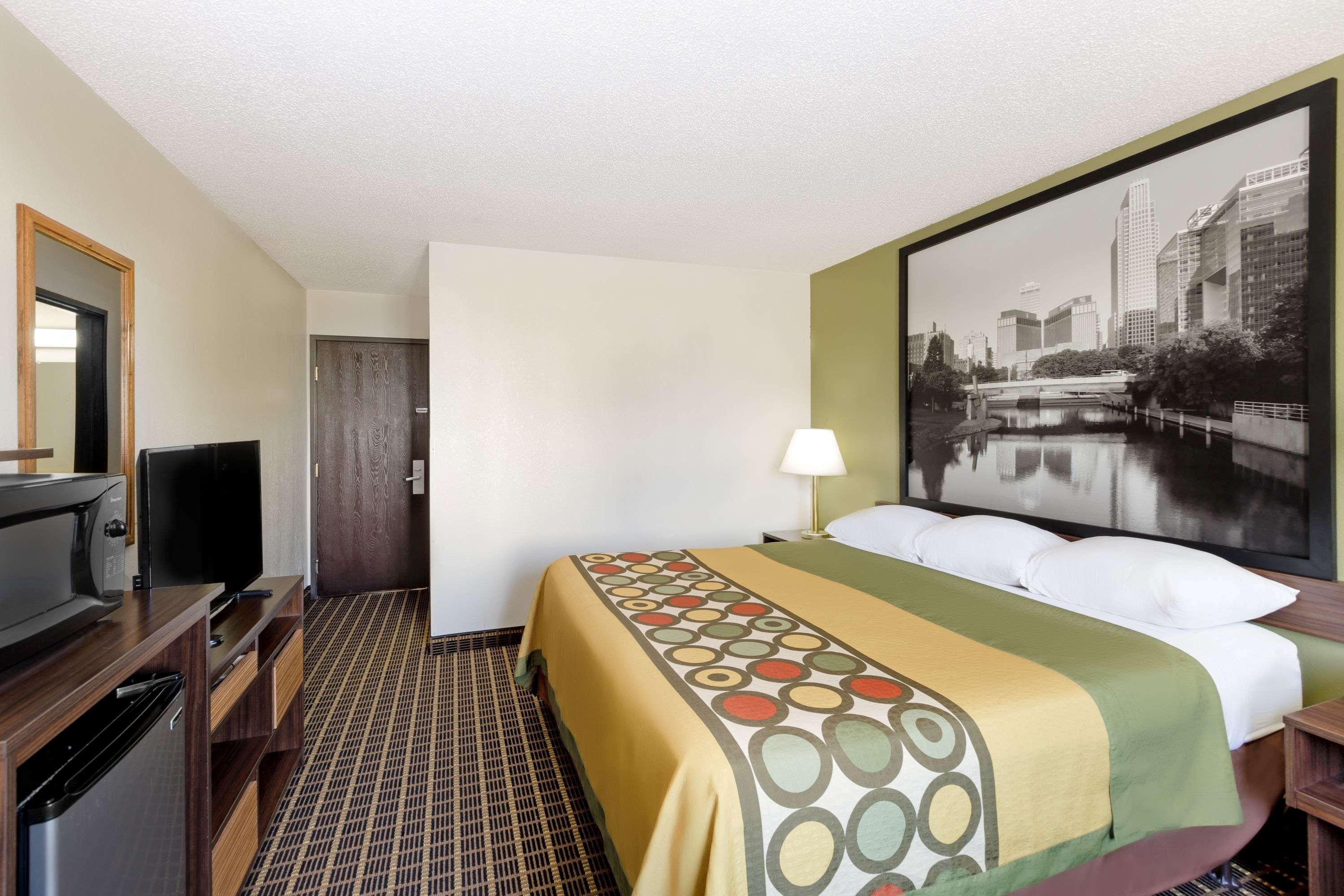 Motel Super 8 By Wyndham Norfolk Exteriér fotografie